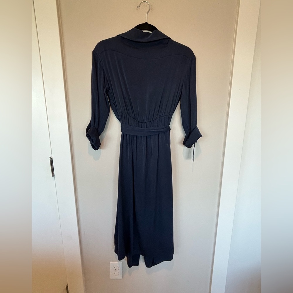 Alice + Olivia Deep Blue Long Sleeve Silk Dress 212 - Picture 2 of 9